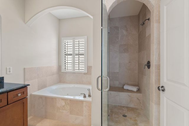 121 Roy Street, Houston, TX 77007