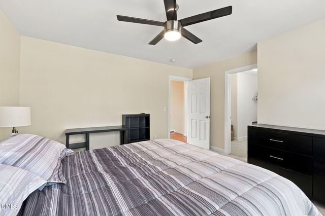1716 Maizefield Lane, Fuquay Varina, NC 27526