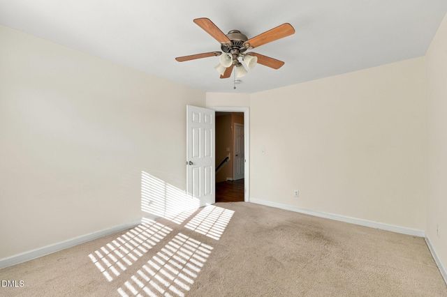 1716 Maizefield Lane, Fuquay Varina, NC 27526