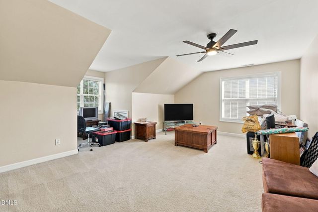 1716 Maizefield Lane, Fuquay Varina, NC 27526
