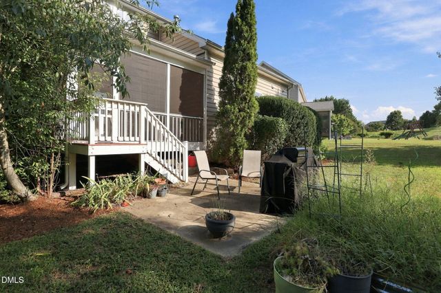 1716 Maizefield Lane, Fuquay Varina, NC 27526