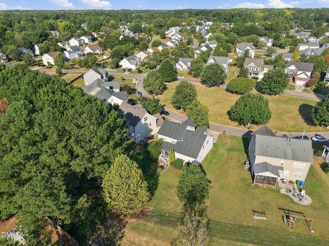 1716 Maizefield Lane, Fuquay Varina, NC 27526