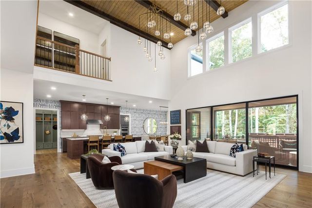 5055 Sire Bend, Milton, GA 30004