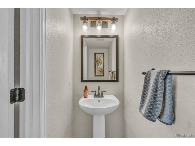 6809 Tiger Walk, Littleton, CO 80124