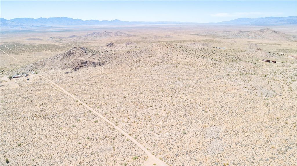 Parcel 105 Huntington Avenue, Kingman, AZ 86401