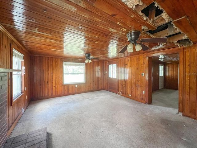 7910 S US HIGHWAY 441, Lake City, FL 32025