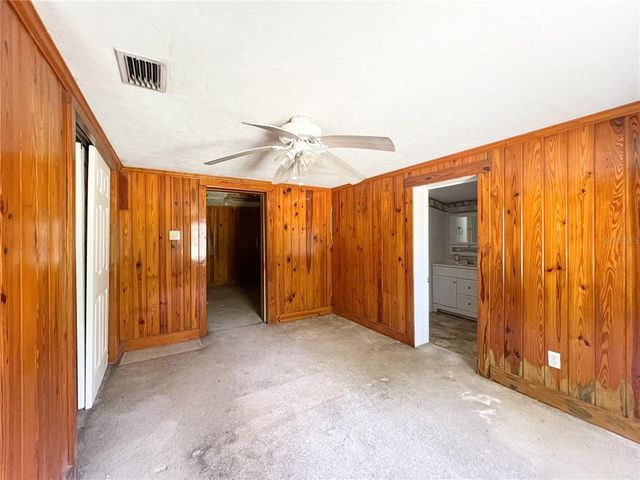 7910 S US HIGHWAY 441, Lake City, FL 32025