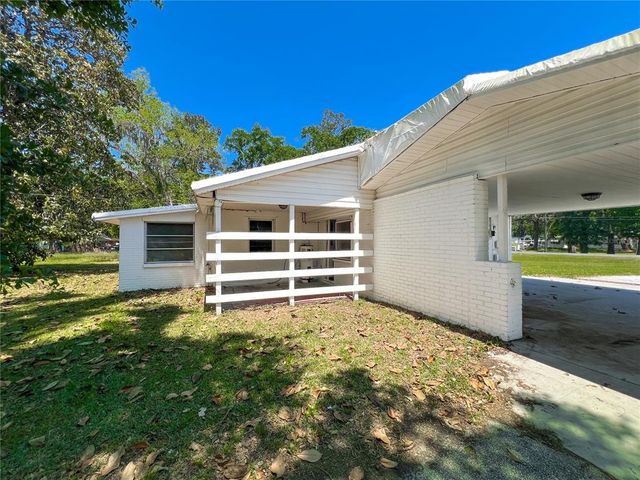 7910 S US HIGHWAY 441, Lake City, FL 32025