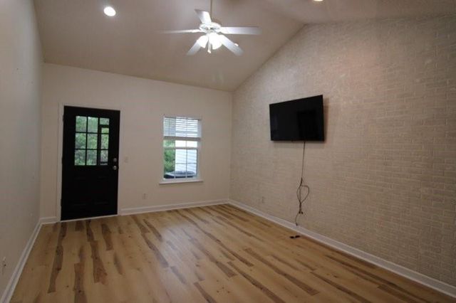 348 Moss Creek Lane, Brunswick, GA 31525