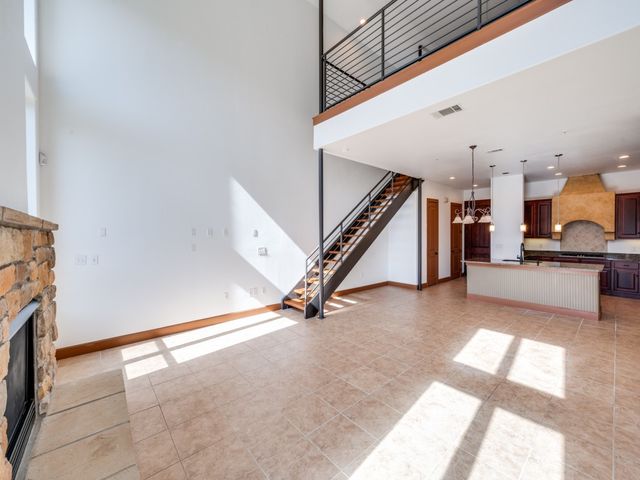 610 Via Ravello 210, Irving, TX 75039