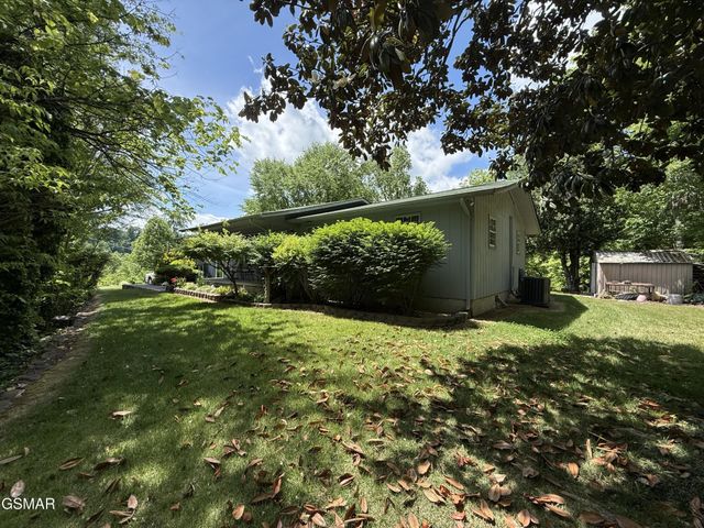 2360 Goldrush Road, Pigeon Forge, TN 37863
