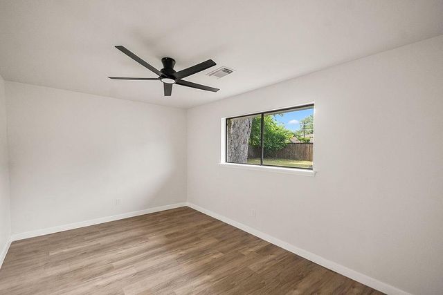 5514 Chantilly Lane, Houston, TX 77092
