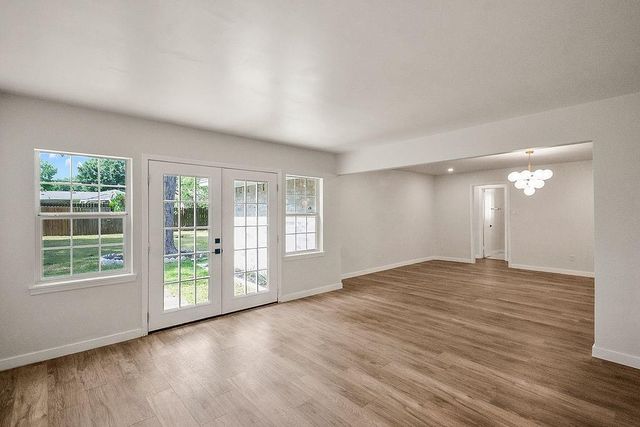 5514 Chantilly Lane, Houston, TX 77092