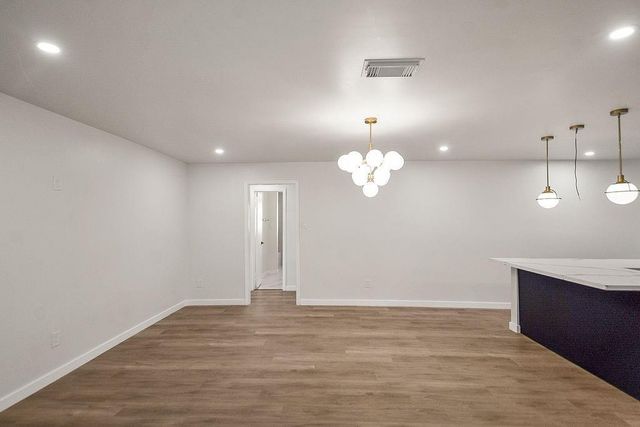 5514 Chantilly Lane, Houston, TX 77092