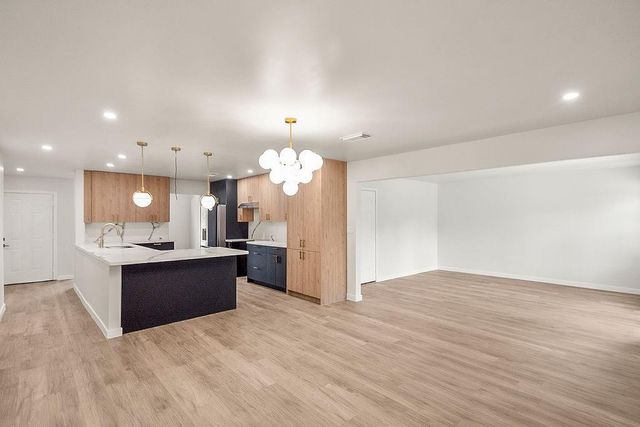 5514 Chantilly Lane, Houston, TX 77092