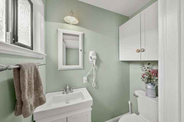 7131 Sunset Ave, Fair Oaks, CA 95628