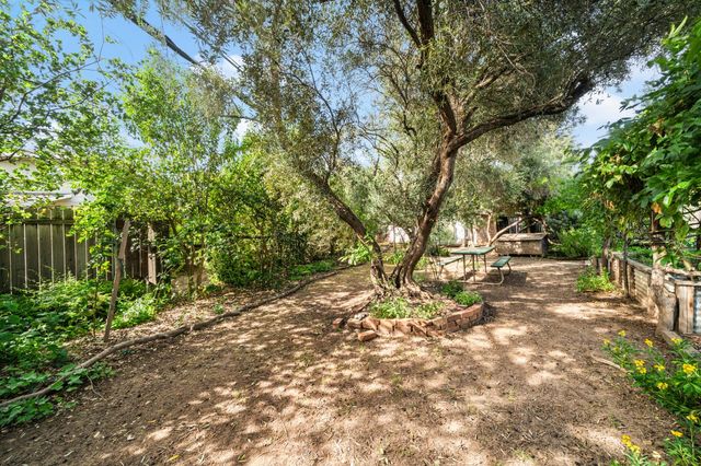 7131 Sunset Ave, Fair Oaks, CA 95628