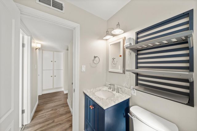 7131 Sunset Ave, Fair Oaks, CA 95628