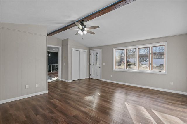 38 Bowman Street, Warwick, RI 02889