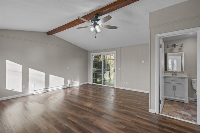 38 Bowman Street, Warwick, RI 02889