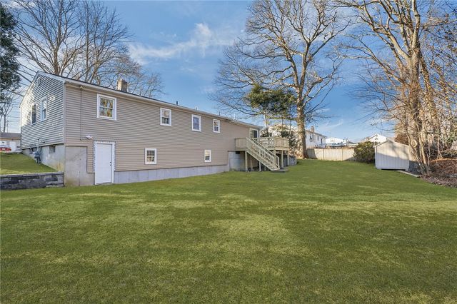 38 Bowman Street, Warwick, RI 02889