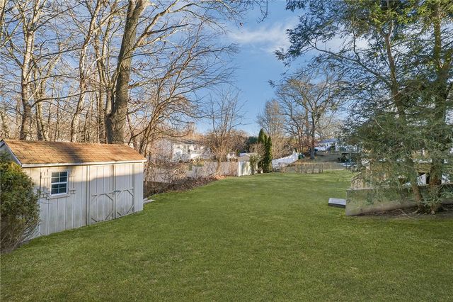 38 Bowman Street, Warwick, RI 02889