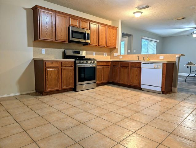 17815 Torregon Lane Lane, Humble, TX 77396