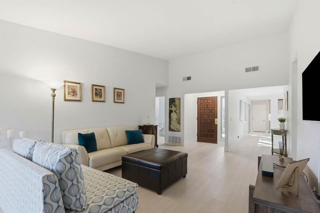 8484 Grenache Court, San Jose, CA 95135