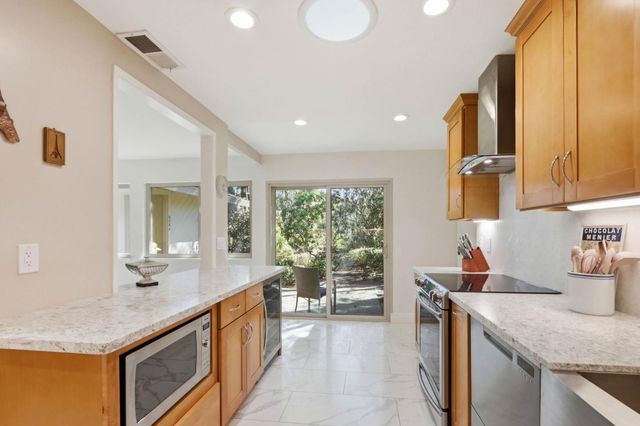 8484 Grenache Court, San Jose, CA 95135