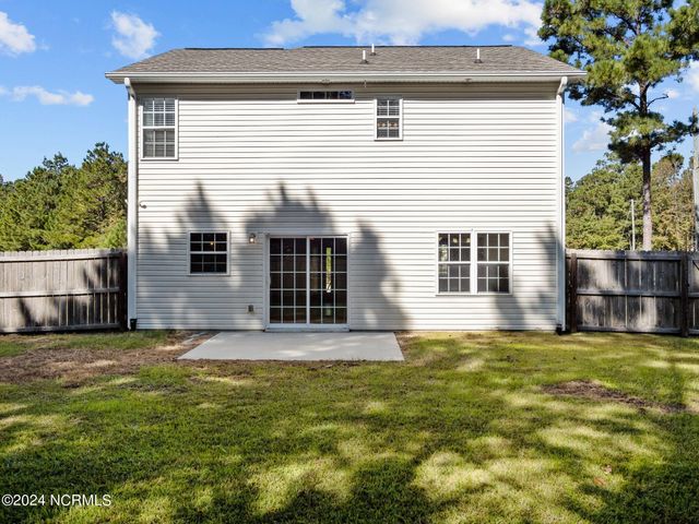 101 Clymer Court, Hubert, NC 28539