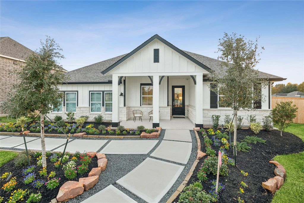 18627 Eastwood Ridge Court, Crosby, TX 77532