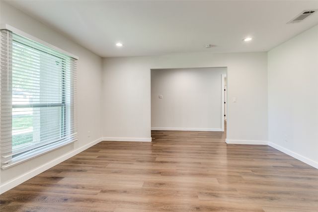 3934 Boca Bay Drive, Dallas, TX 75244