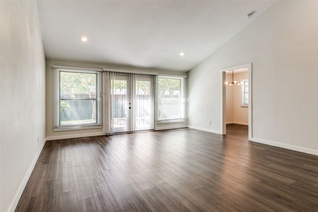 3934 Boca Bay Drive, Dallas, TX 75244