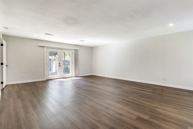 3934 Boca Bay Drive, Dallas, TX 75244