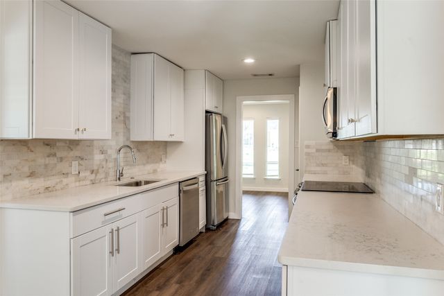 3934 Boca Bay Drive, Dallas, TX 75244