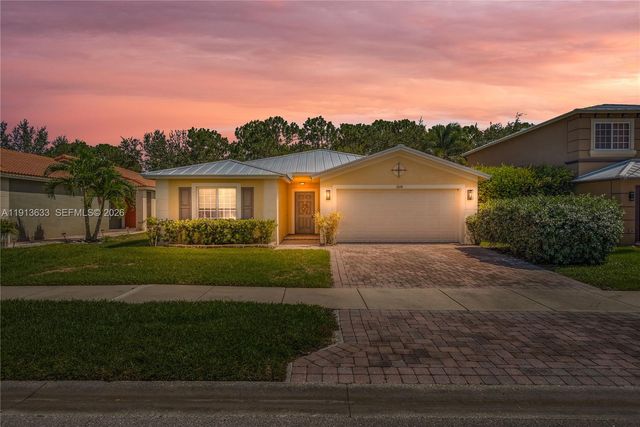 1924 SW Jamesport Drive, Port St. Lucie, Port St Lucie, FL 34953