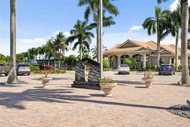 1924 SW Jamesport Drive, Port St. Lucie, Port St Lucie, FL 34953