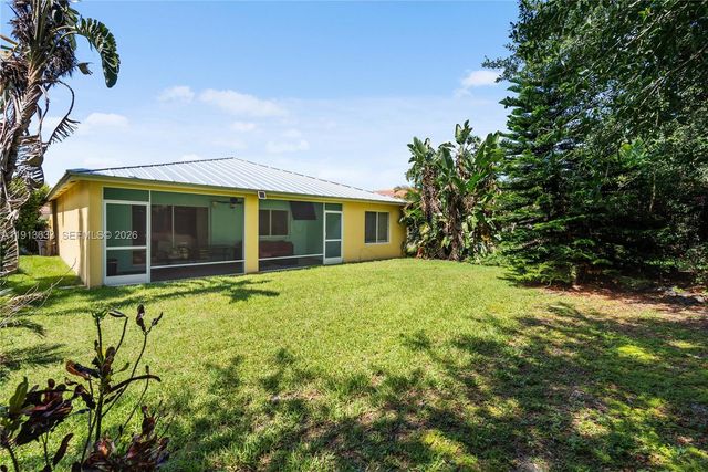 1924 SW Jamesport Drive, Port St. Lucie, Port St Lucie, FL 34953