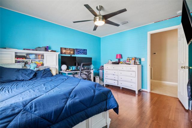 1924 SW Jamesport Drive, Port St. Lucie, Port St Lucie, FL 34953