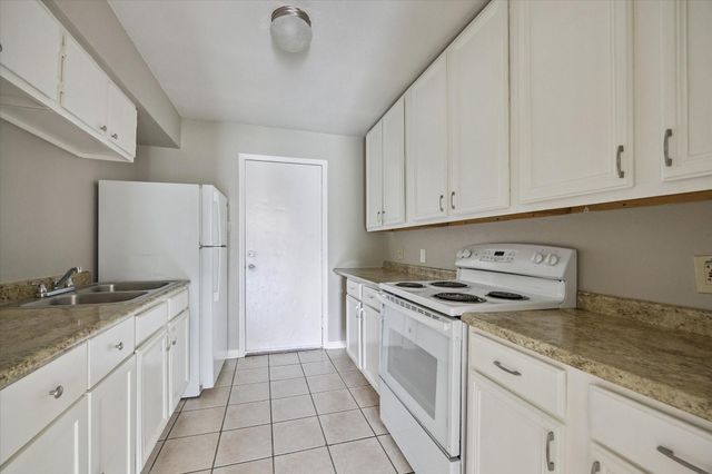 5107 Clover Street, Houston, TX 77033