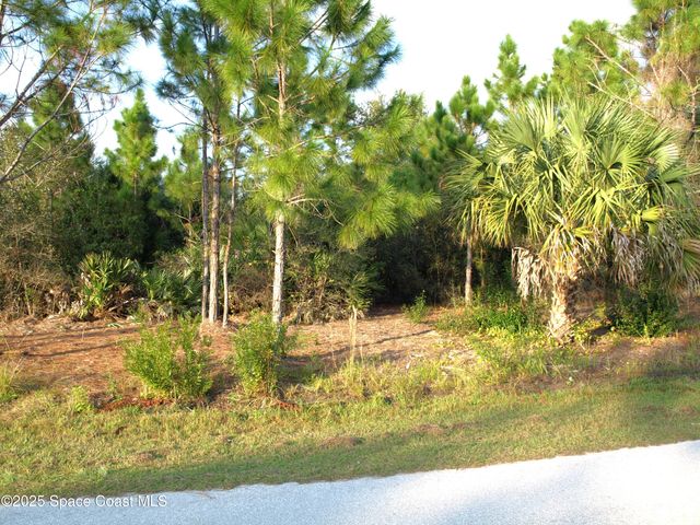 1615 Tigard Street SE, Palm Bay, FL 32909