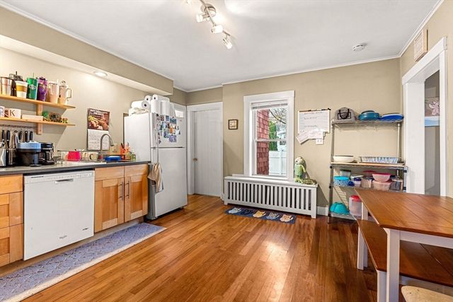 32 Kirby St, Marlborough, MA 01752