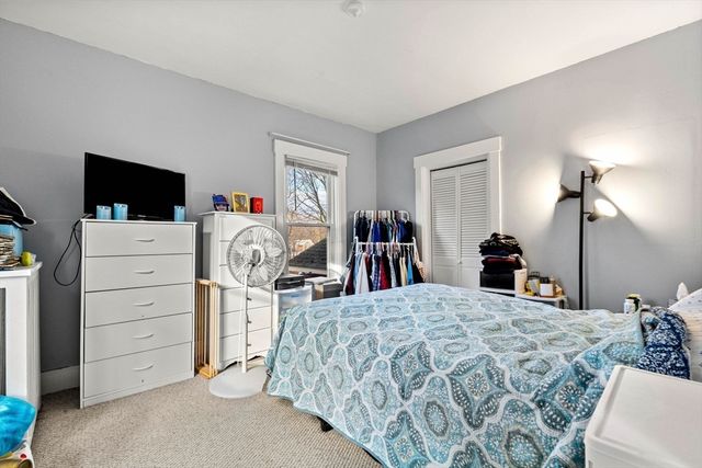 32 Kirby St, Marlborough, MA 01752