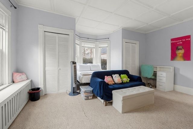 32 Kirby St, Marlborough, MA 01752