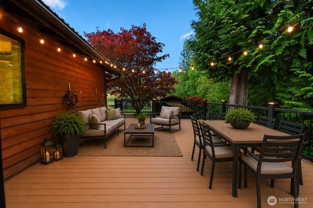 33025 E Holm Lake Drive SE, Auburn, WA 98092