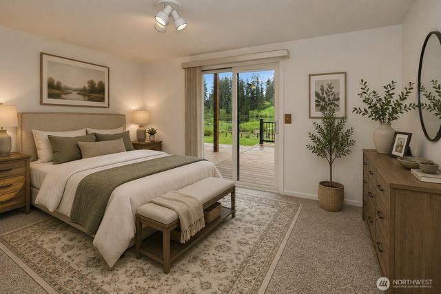 33025 E Holm Lake Drive SE, Auburn, WA 98092