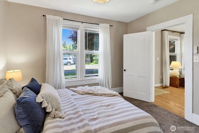 2205 W North Street, Bellingham, WA 98225