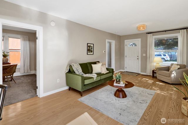 2205 W North Street, Bellingham, WA 98225