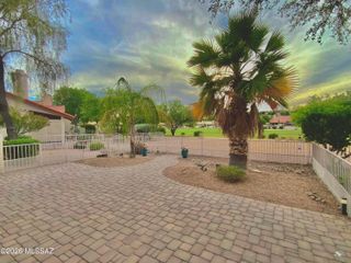 8665 N Johnny Miller Drive, Tucson, AZ 85742