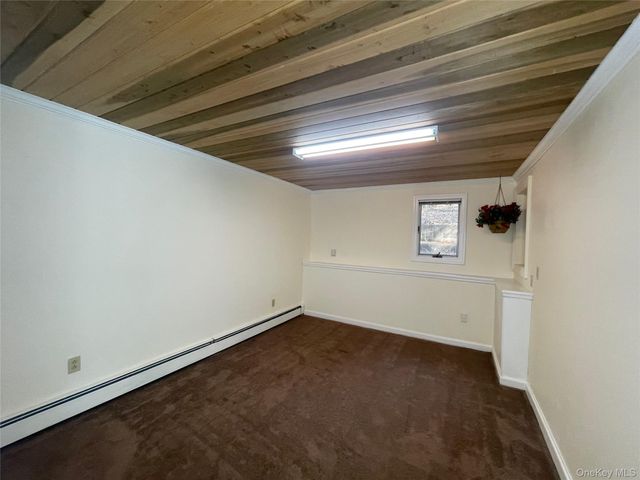 60 Winston Drive, Smithtown, NY 11787